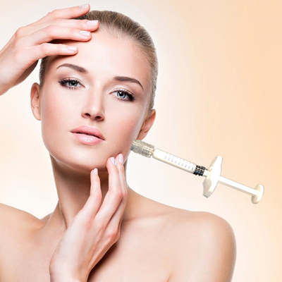L'acide hyaluronique lié croisé anti-rides PCL CMC Remplisseur cutané pour spa de beauté 12-18 mois Résultats durables