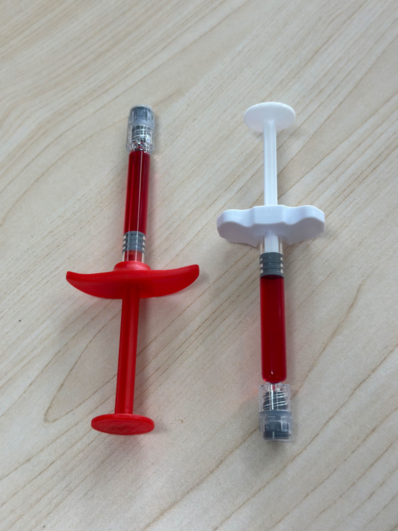 Transformer les lèvres Augmentation des lèvres à l' acide hyaluronique Remplisseur non chirurgical Augmentation des lèvres